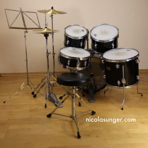 XS Drum Kit (back)