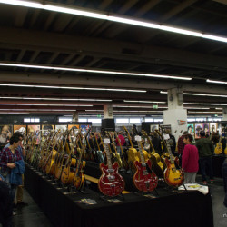 Musikmesse_Frankfurt_Plaza_Guitars_01